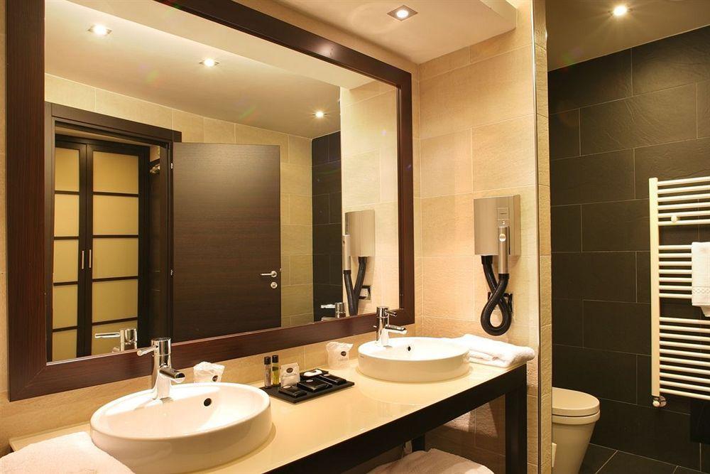 Hotel & Residence Вилла-Бартоломея Экстерьер фото