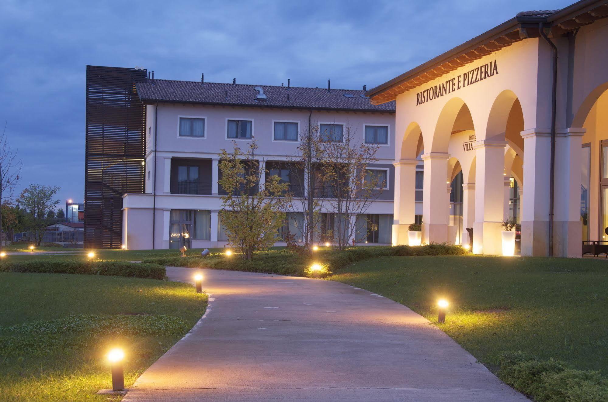 Hotel & Residence Вилла-Бартоломея Экстерьер фото