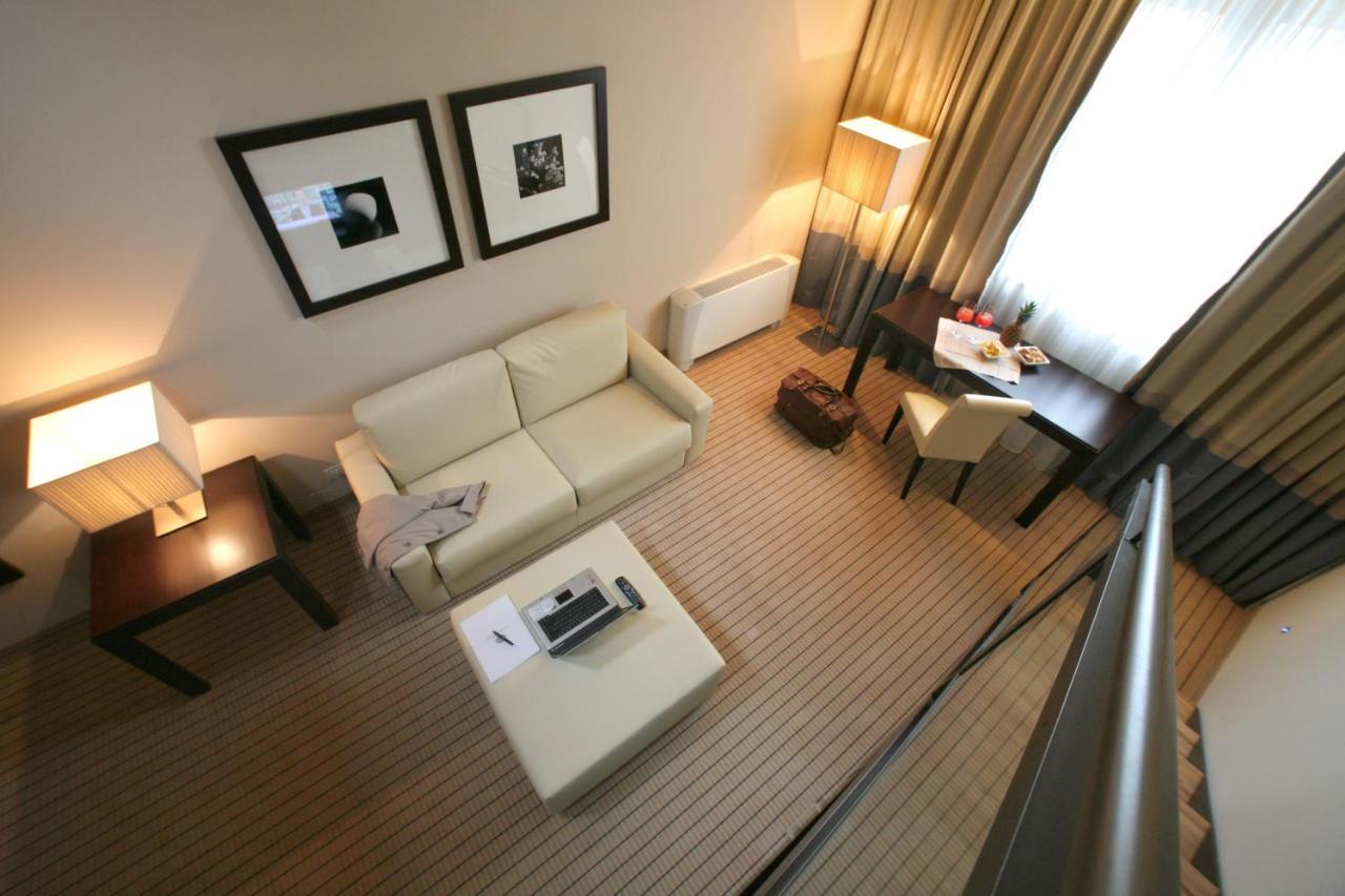 Hotel & Residence Вилла-Бартоломея Экстерьер фото